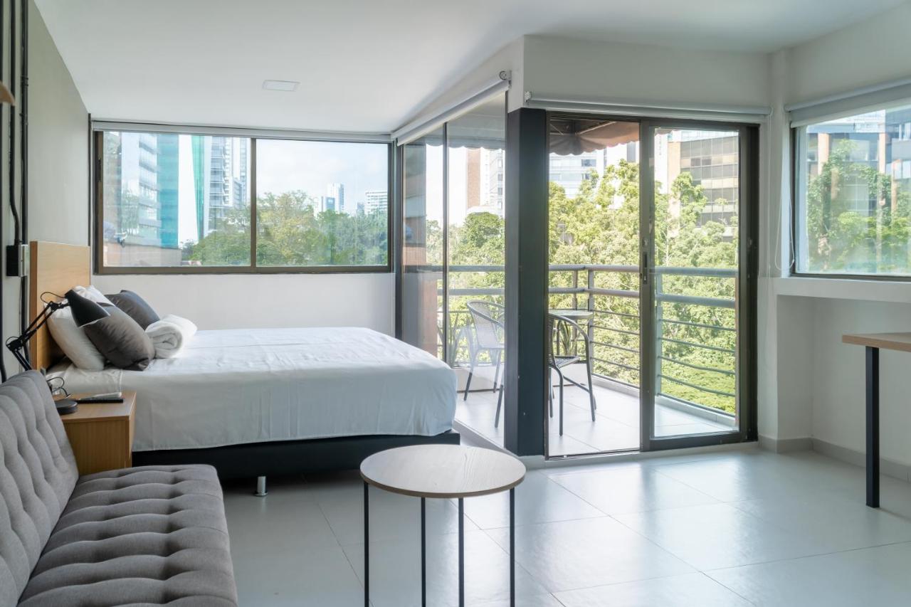 Hotel Bambu Milla De Oro 麦德林 外观 照片