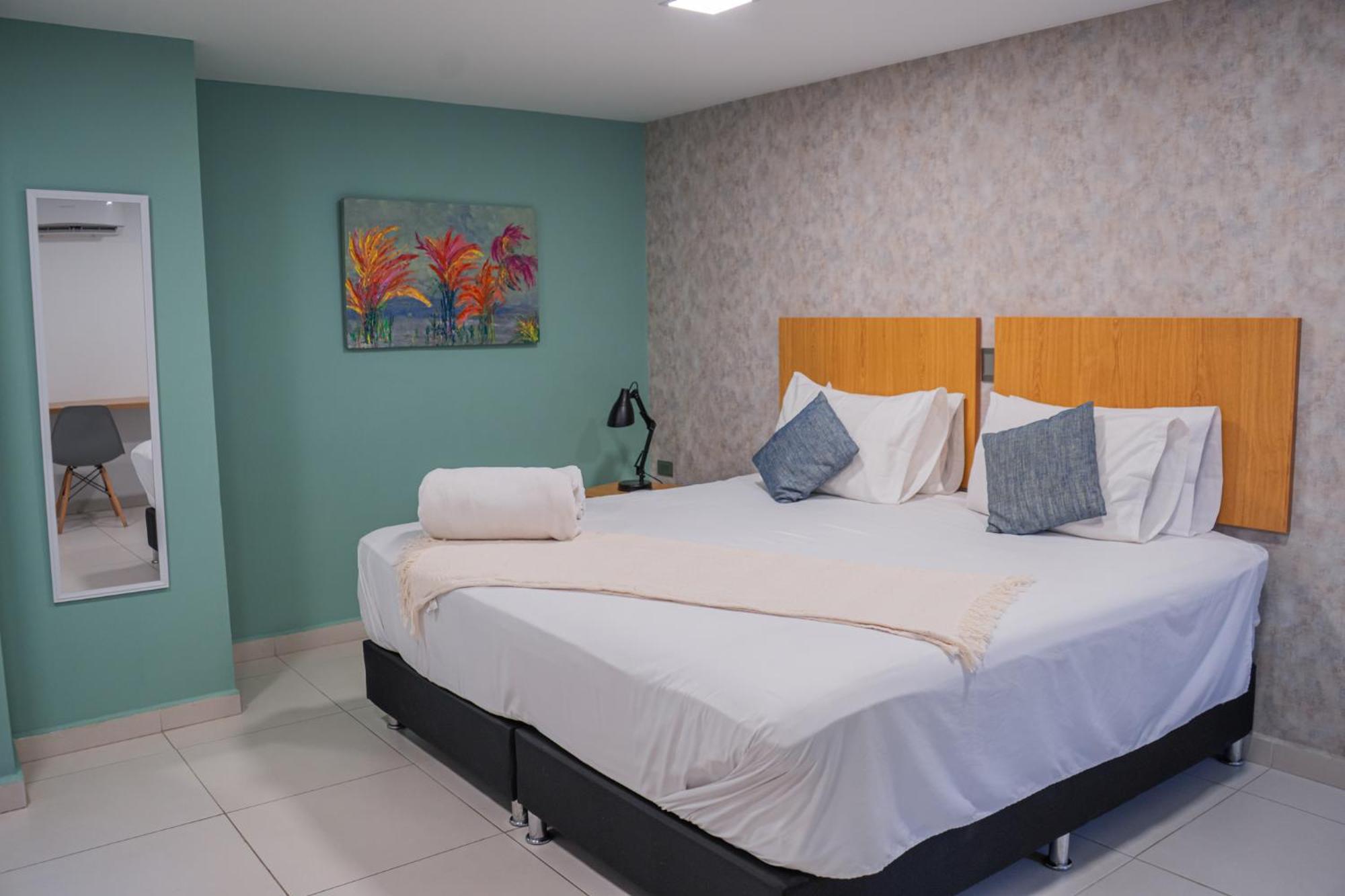 Hotel Bambu Milla De Oro 麦德林 外观 照片