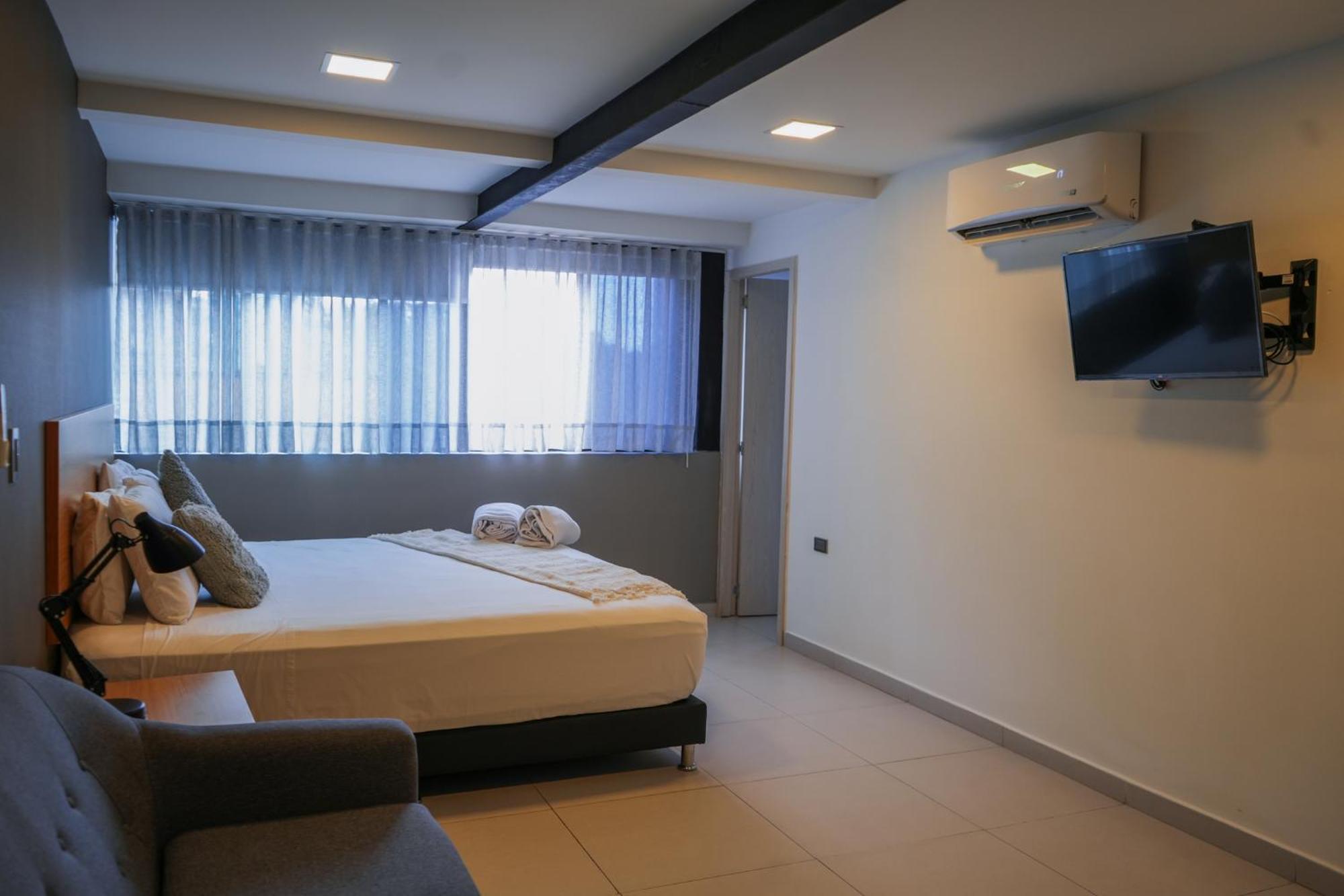 Hotel Bambu Milla De Oro 麦德林 外观 照片