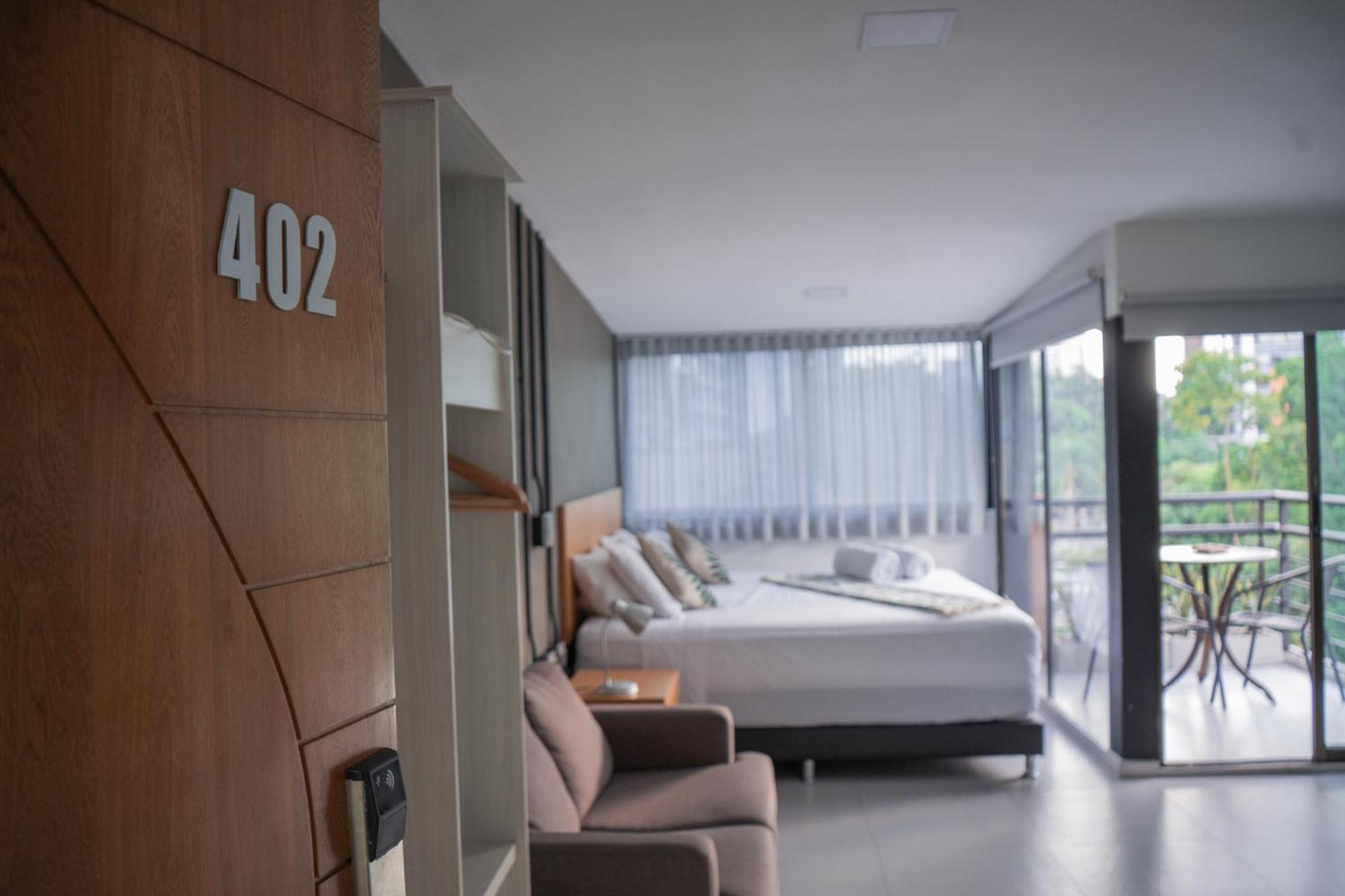 Hotel Bambu Milla De Oro 麦德林 外观 照片