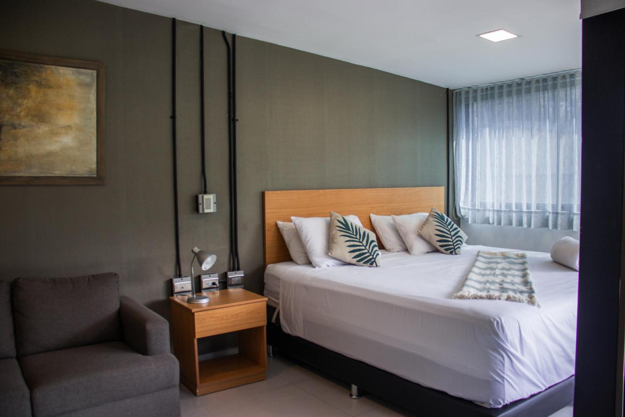Hotel Bambu Milla De Oro 麦德林 外观 照片