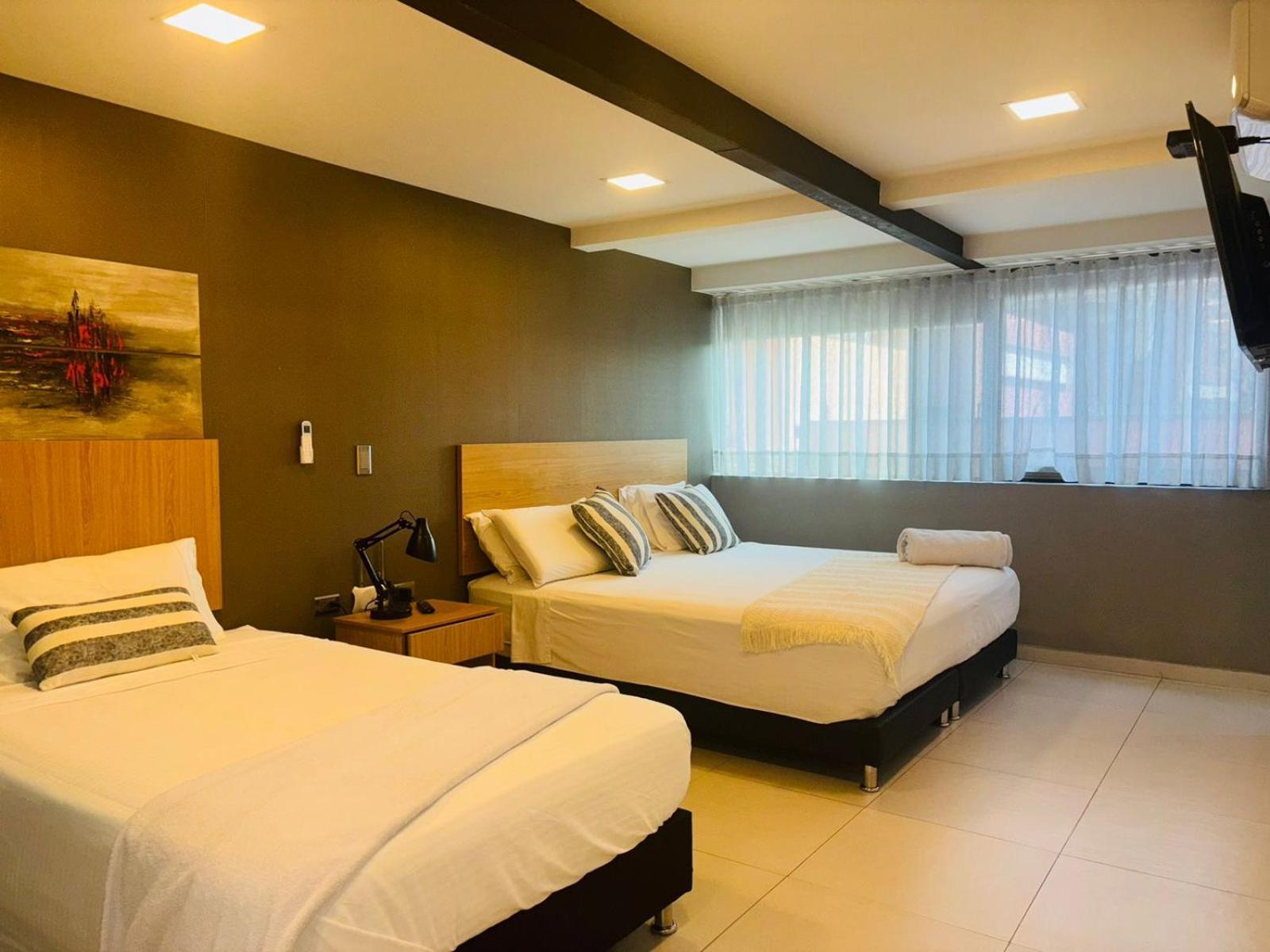 Hotel Bambu Milla De Oro 麦德林 外观 照片