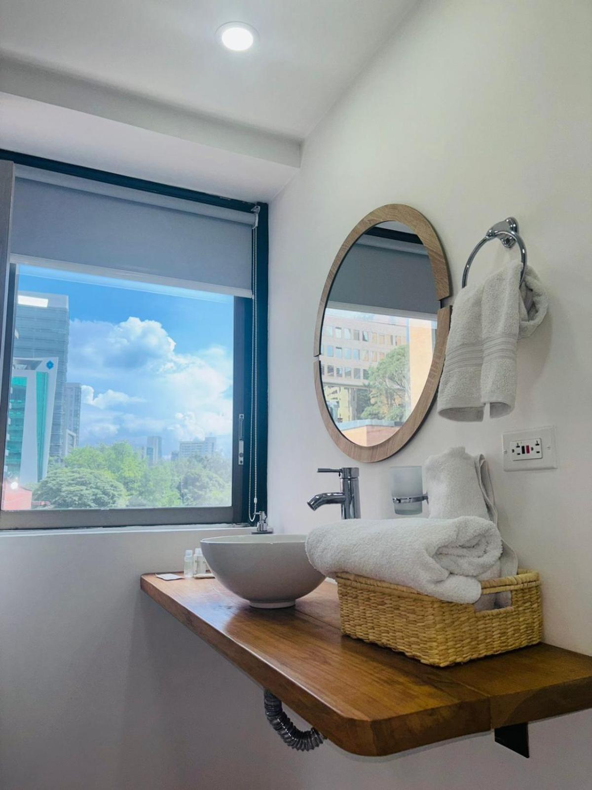 Hotel Bambu Milla De Oro 麦德林 外观 照片